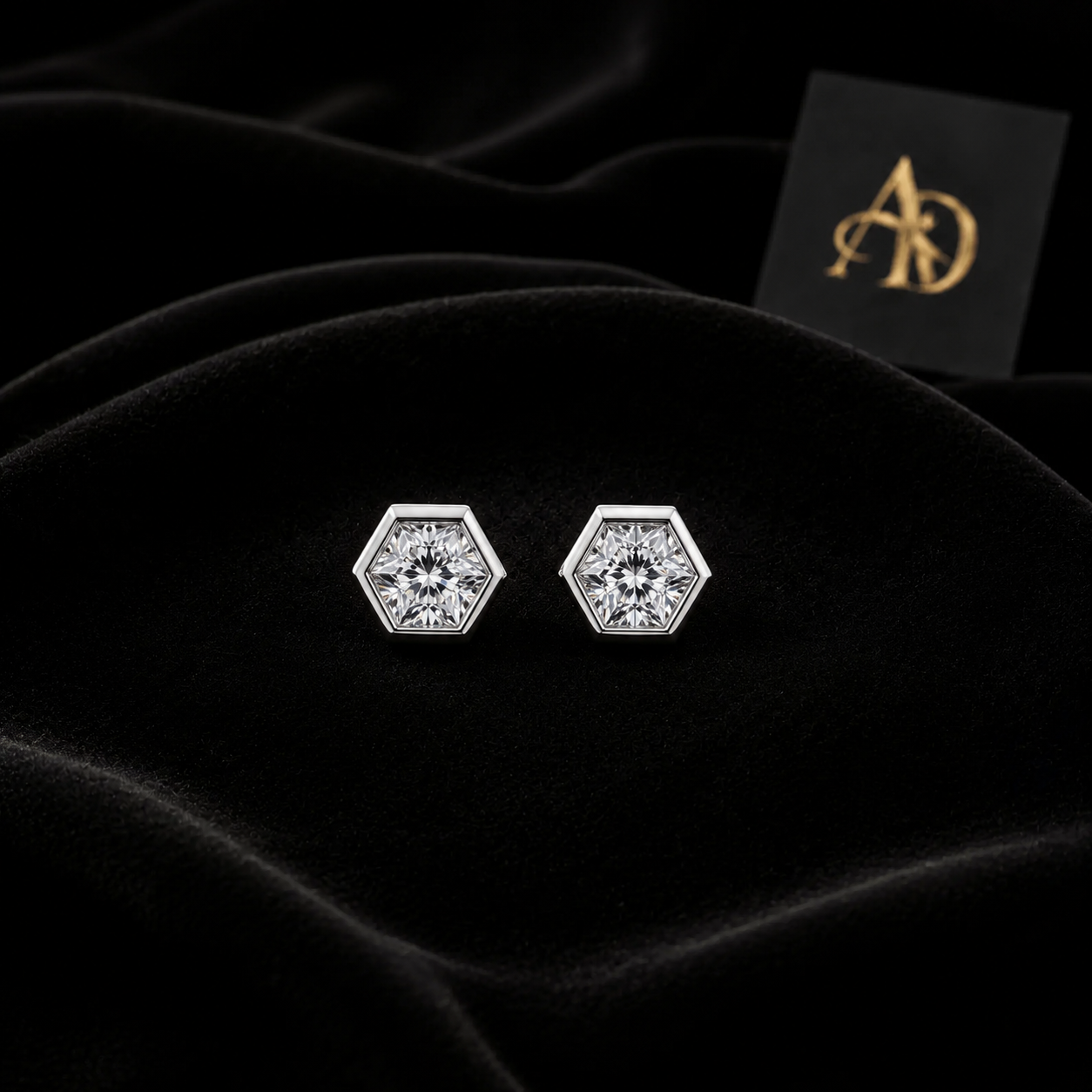 AUREO_HOME | Pendientes Hexagon Aureo — Plateados | Logo Aureo District