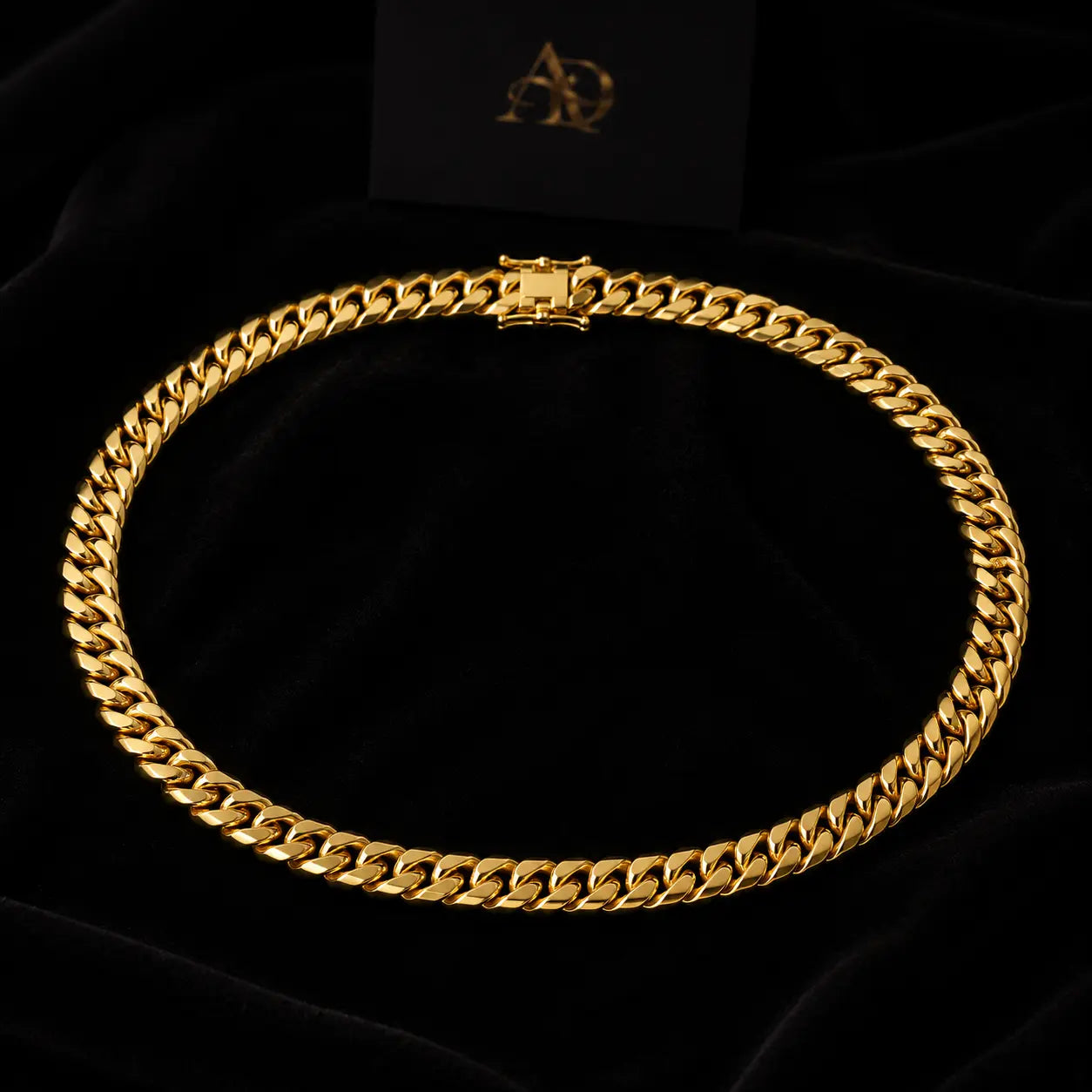 Cadena Cubana Imperial de acabado dorado